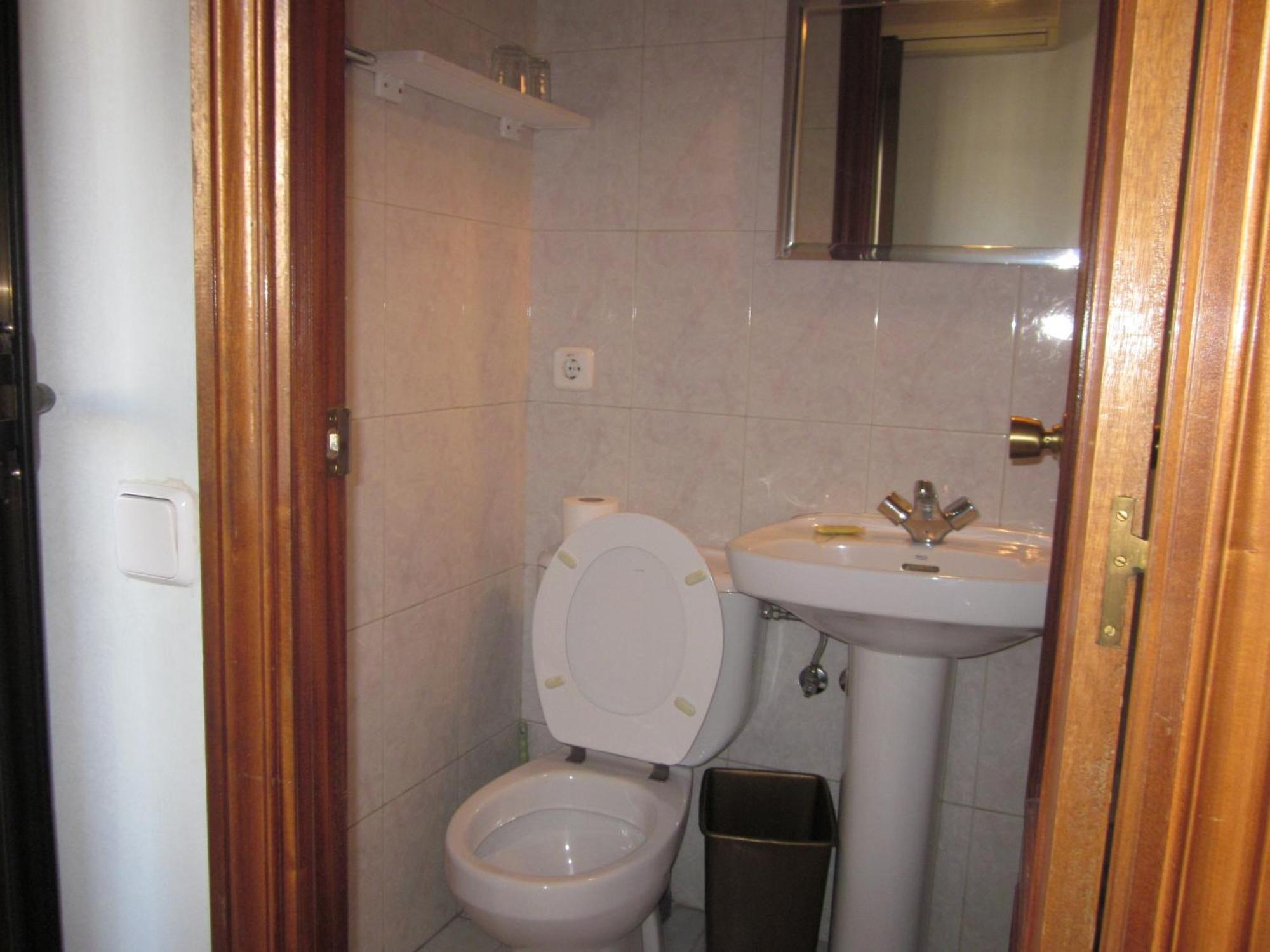 Hostal Splendid - Gran Via Мадрид Экстерьер фото